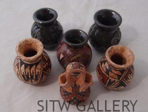 Miniatura Mata Ortiz Pots, various artists, JQ1-127